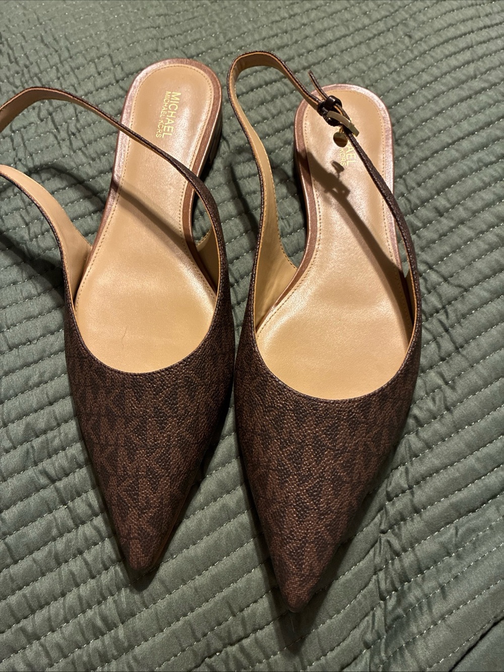 Michael kors ladies shoes size 10